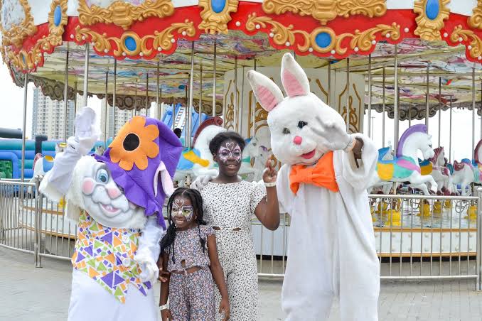 Hakuna Malaya Easter visitors